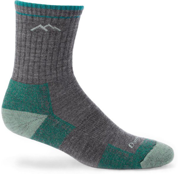 Best Socks for Hiking on Outdoor Adventures 