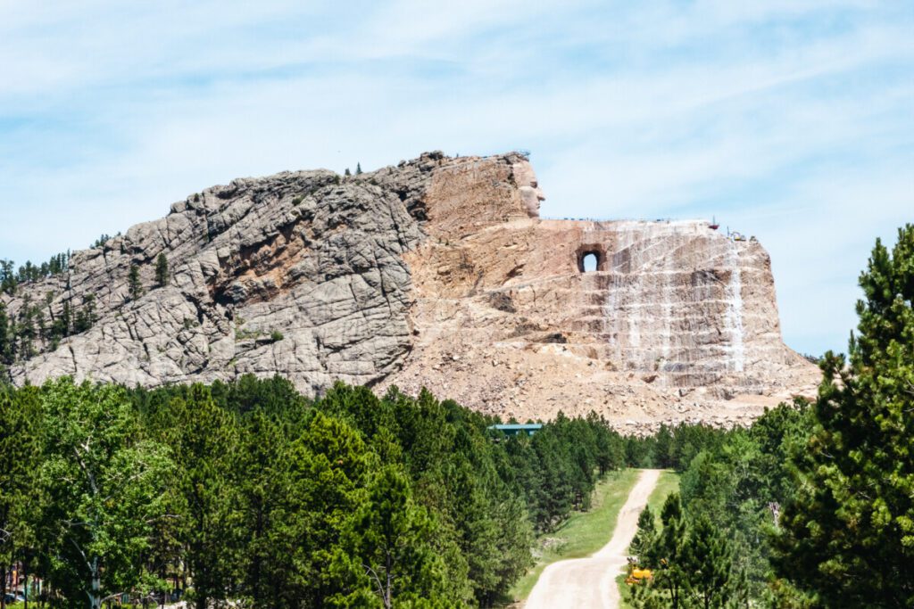 crazy horse memorial in south dakota