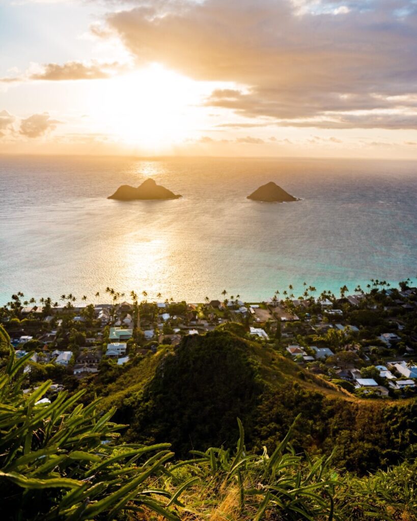 Sunrise in Lanikai, Oahu, Hawaii