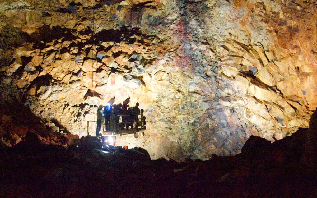 People Inside the Thrihnukagigur Volcano