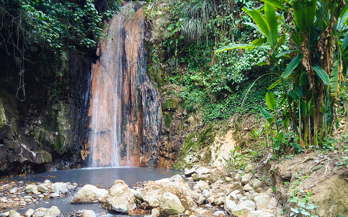 Diamond Falls Botanical Gardens