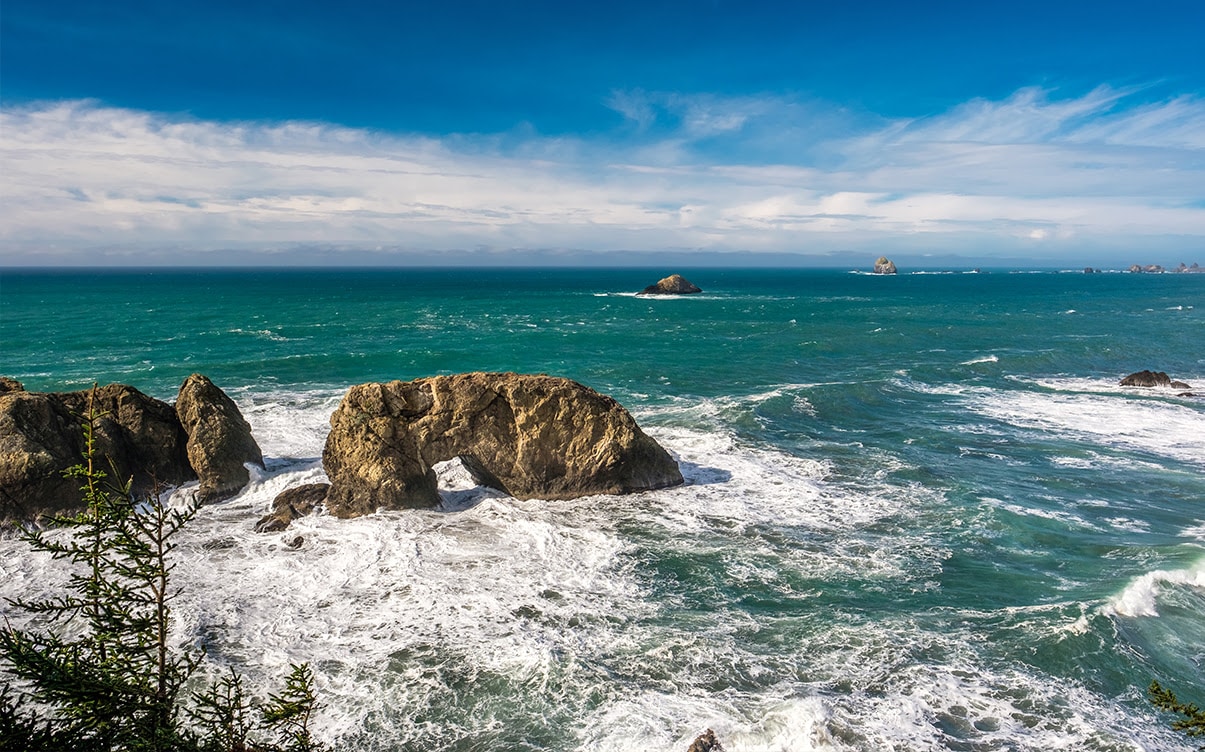 The Arch Rock in Oregon