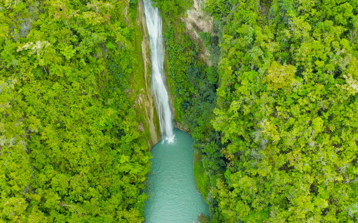 Mantayupan Falls in Cebu
