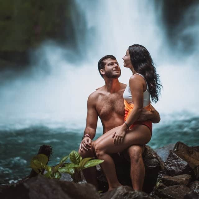 @travelwith.dna