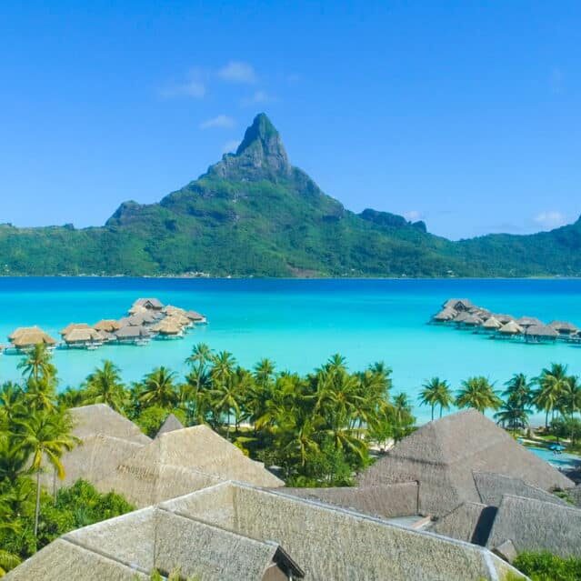 Bungalows in Bora Bora