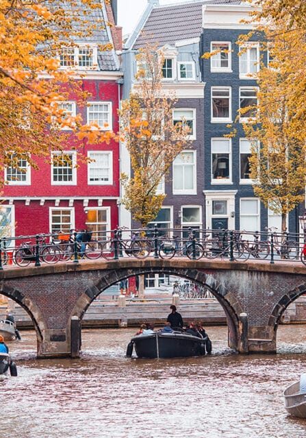The Groenburgwal Canal in Amsterdam